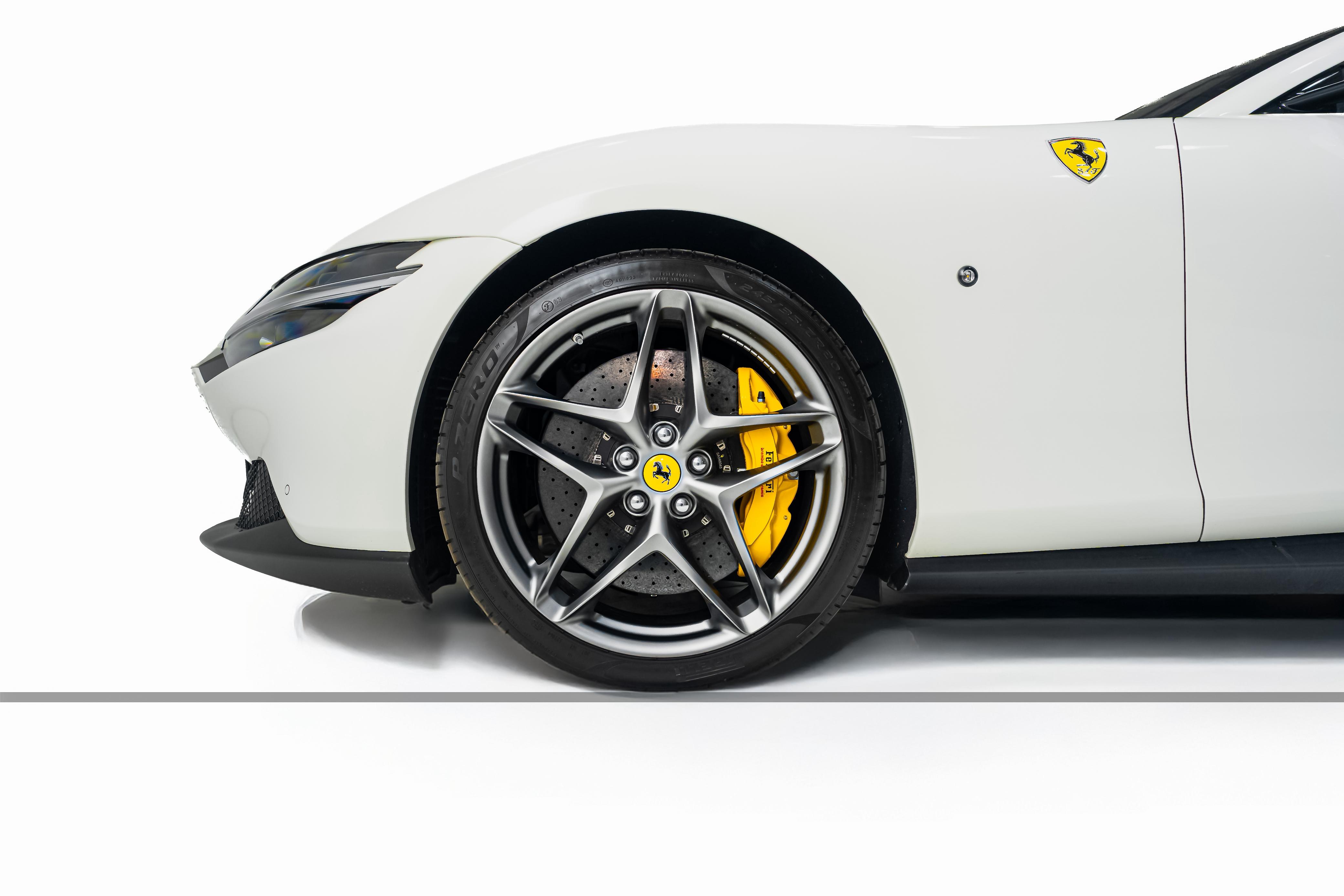 Ferrari Roma Spider