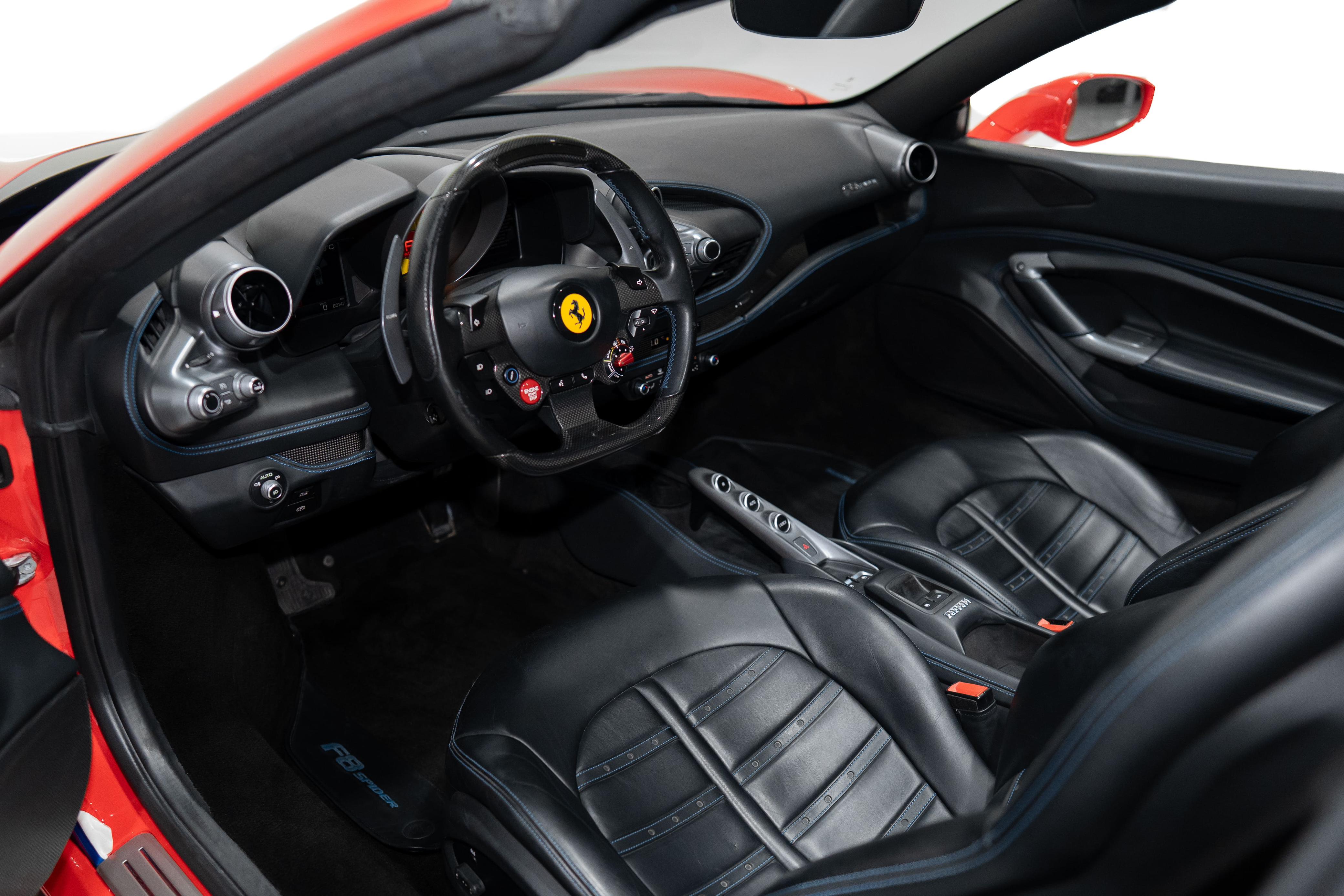 FERRARI F8 SPIDER